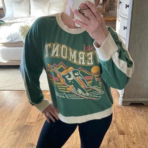 Retro Graphic Ludlow Ski Vermont Crewneck Sweatshirt - Picture 5 of 9